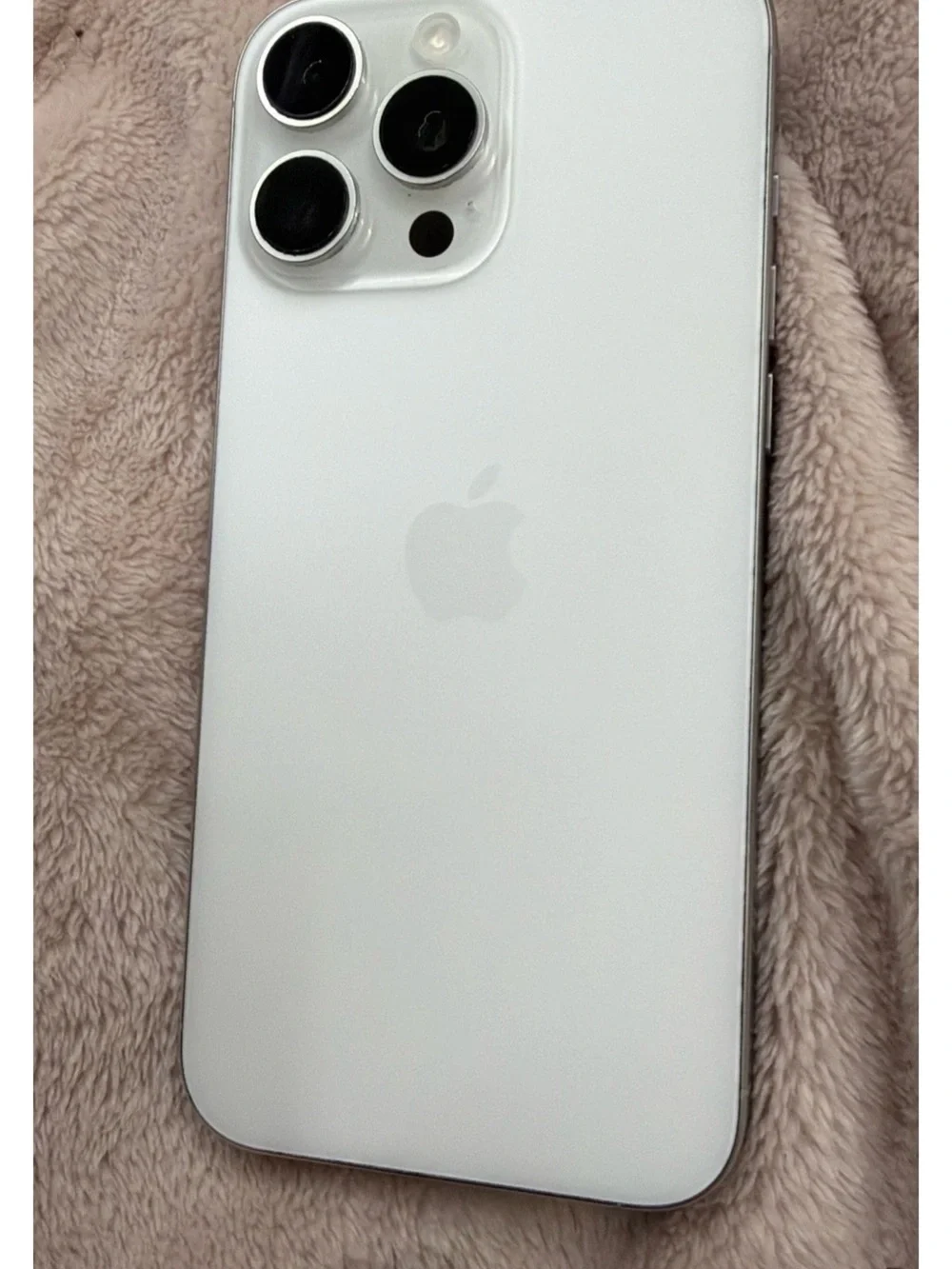 Apple iPhone 16 Pro Max - 256 GB - White Titanium (Unlocked)